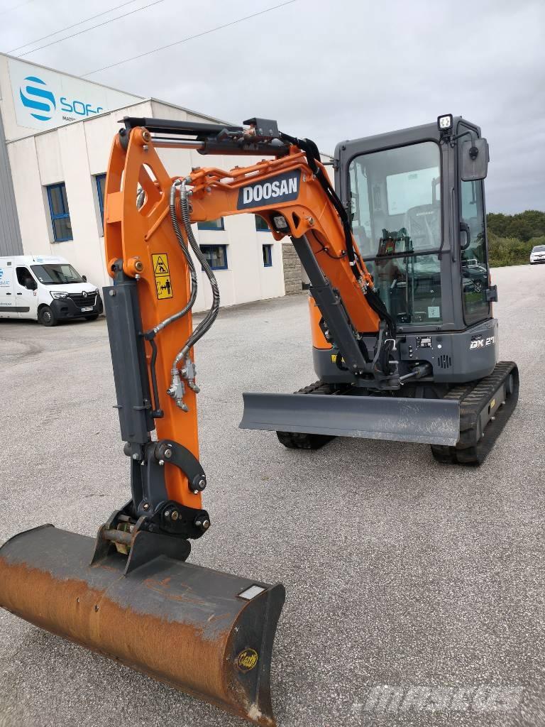 Doosan DX 27 Z Minikoparki