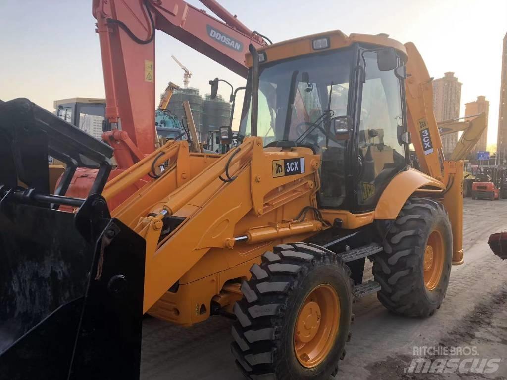 JCB 3 CX Koparko-ładowarki