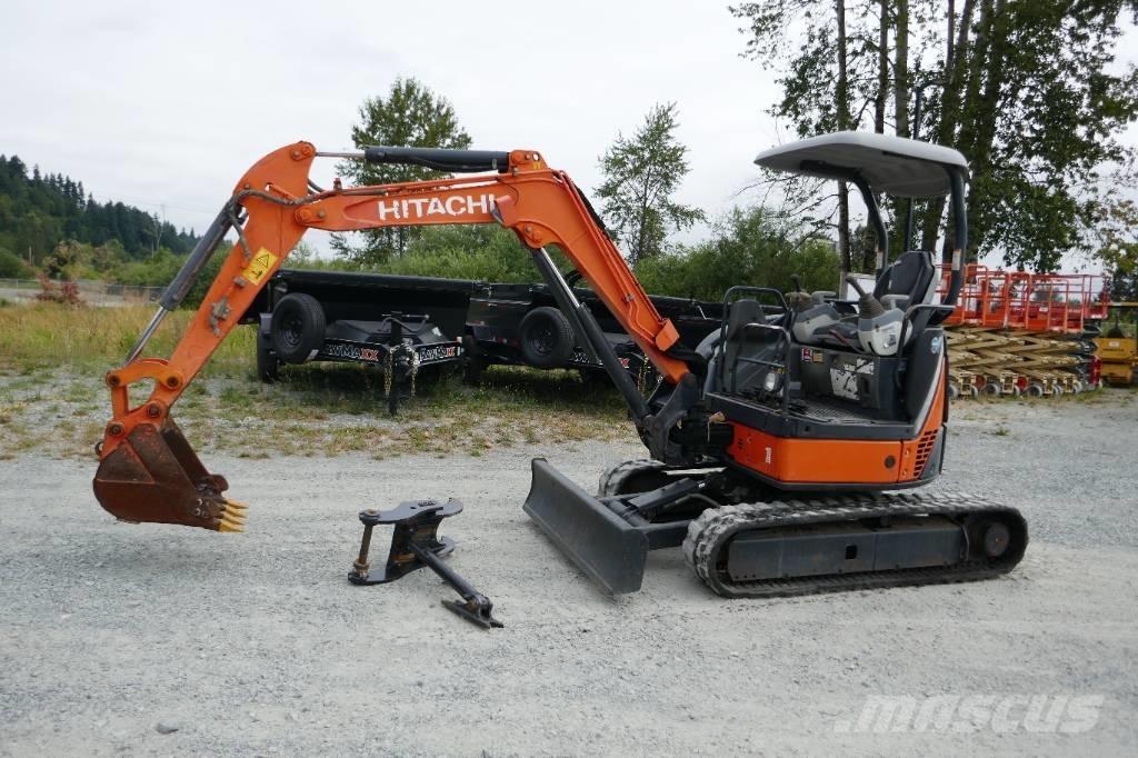 Hitachi ZX 30 U-3 Minikoparki