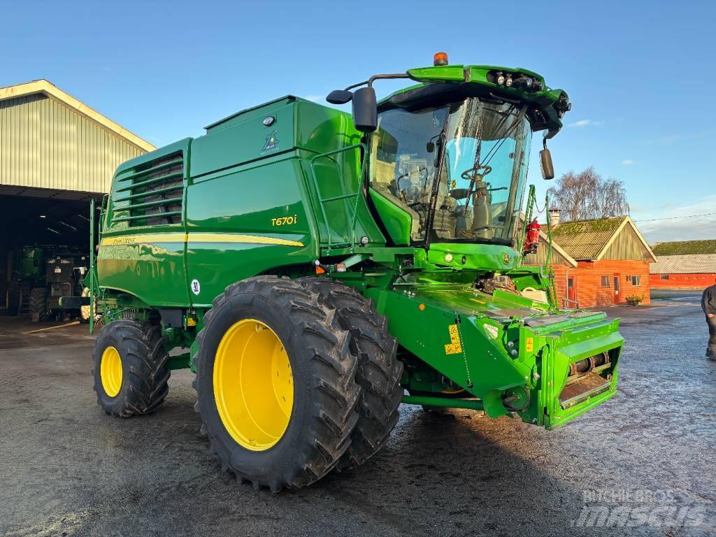 John Deere T670I 4WD Kombajny zbożowe