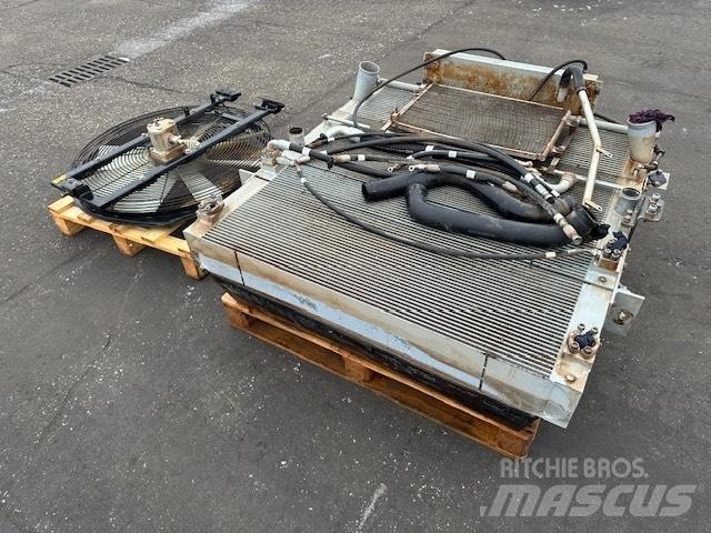 Doosan DL 450-5 Chłodnice