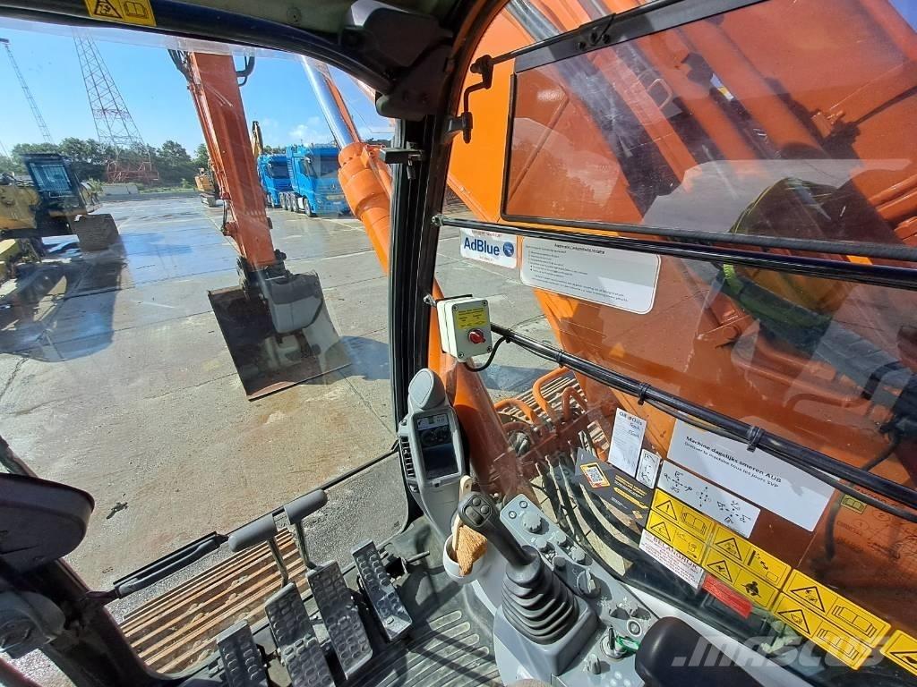 Hitachi ZX300LC-6 Koparki gąsienicowe