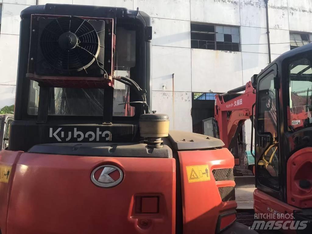 Kubota KX 165 Koparki gąsienicowe