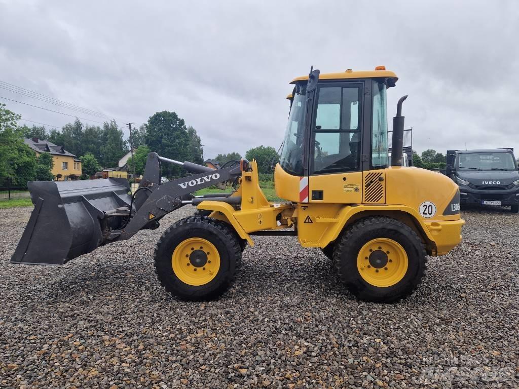 Volvo L 30 Ładowarki kołowe