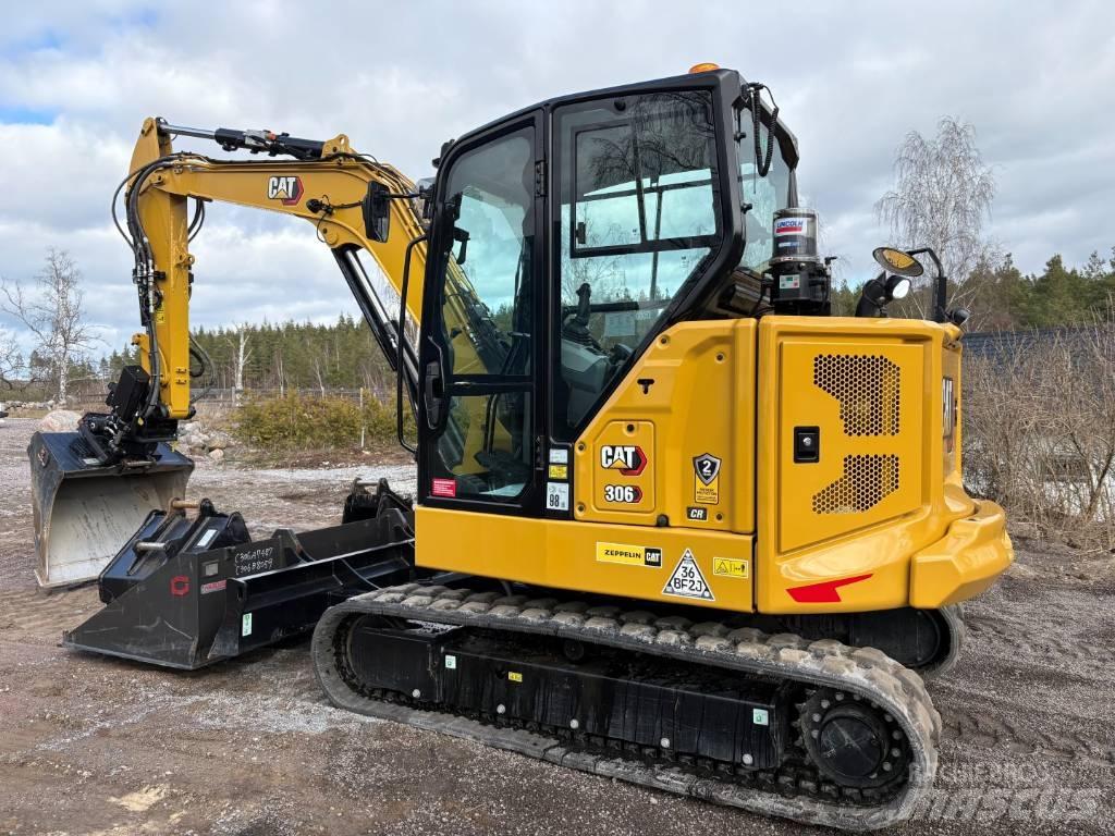 CAT 306 Minikoparki