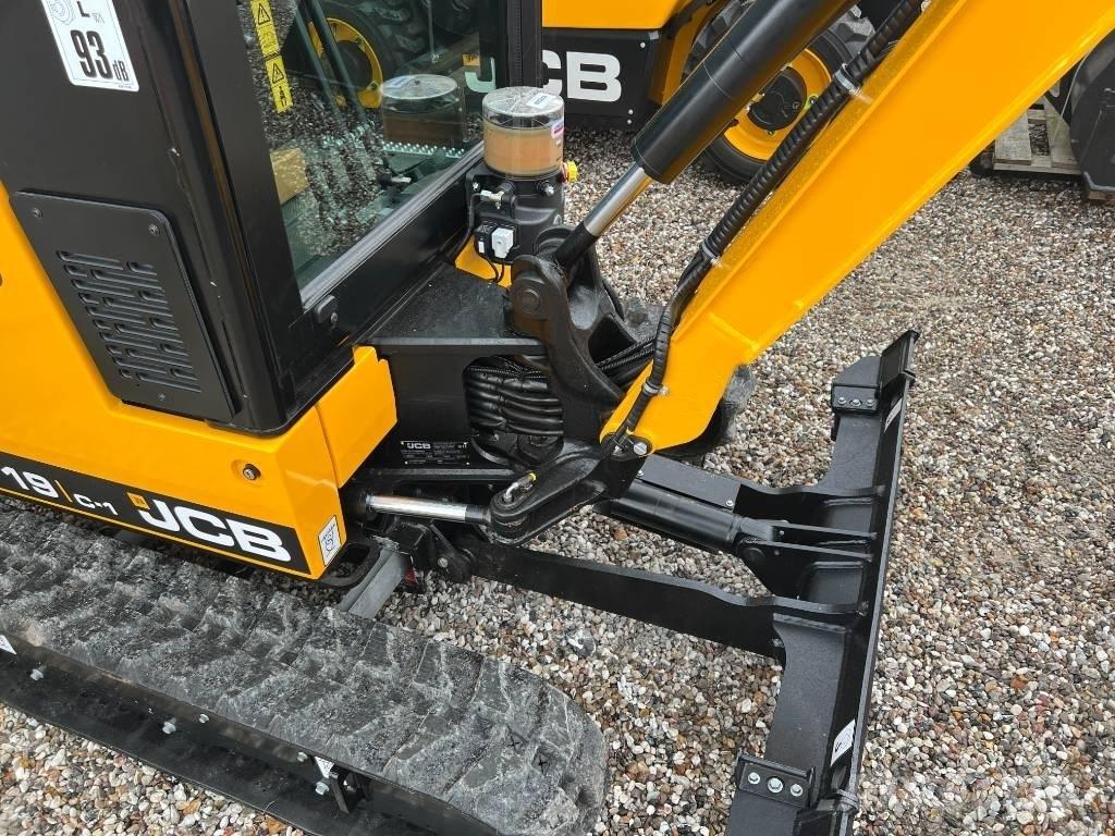 JCB 19 C-1 Minikoparki