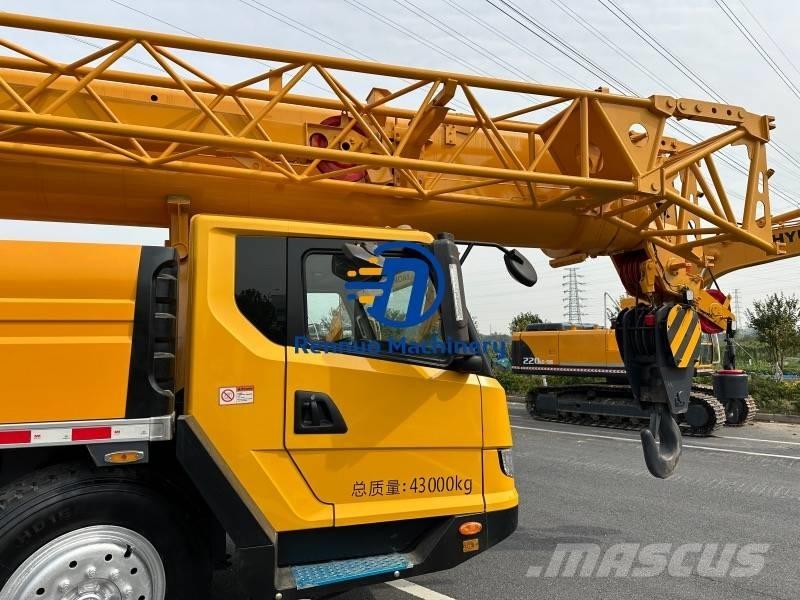 XCMG XCT 50 Żurawie szosowo-terenowe