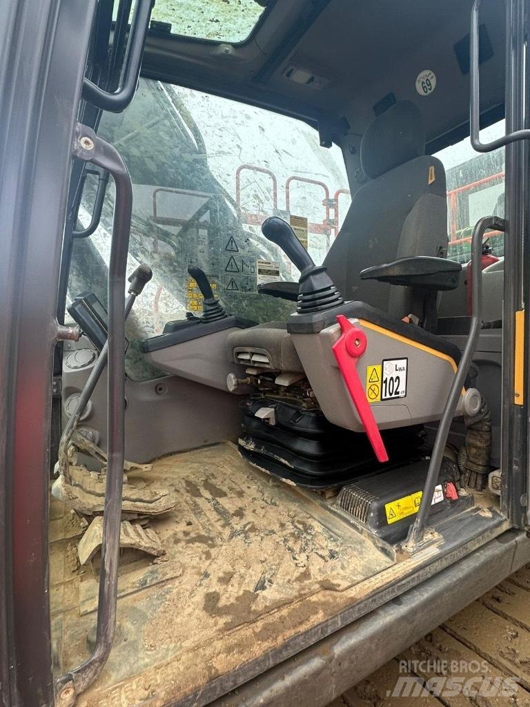Volvo EC200EL Koparki gąsienicowe