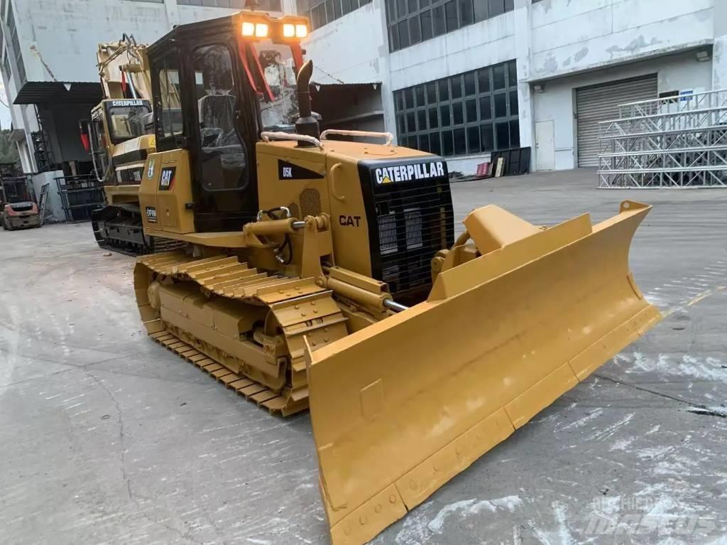 CAT D 5 K Spycharki gąsienicowe