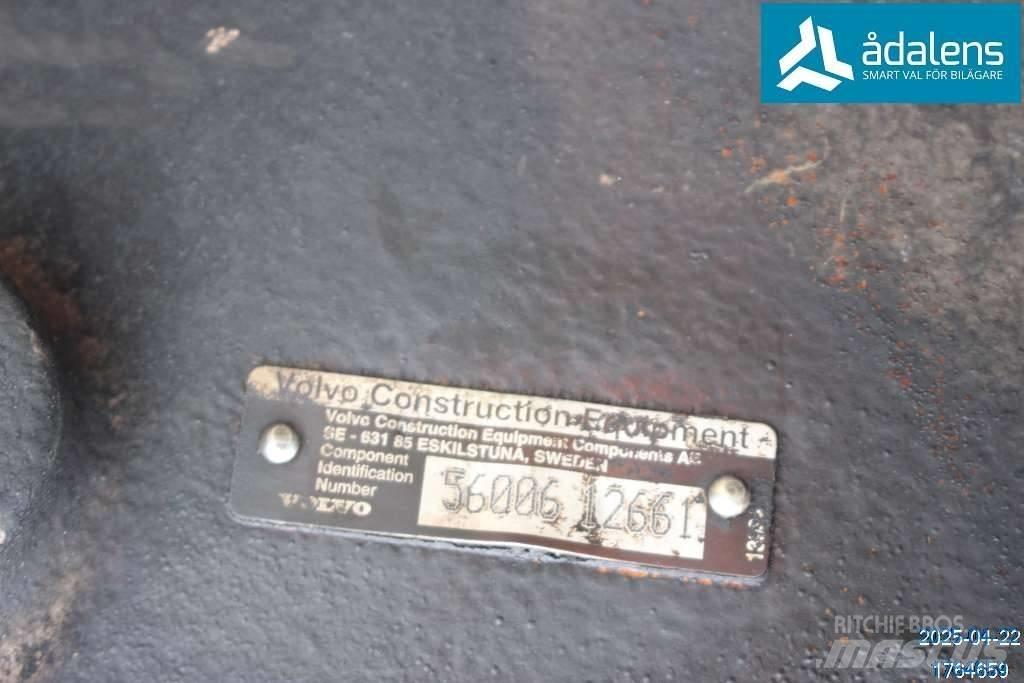 Volvo L 120 G Mosty, wały i osie