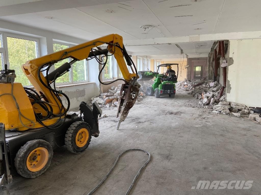 Brokk 250 Koparki wyburzeniowe