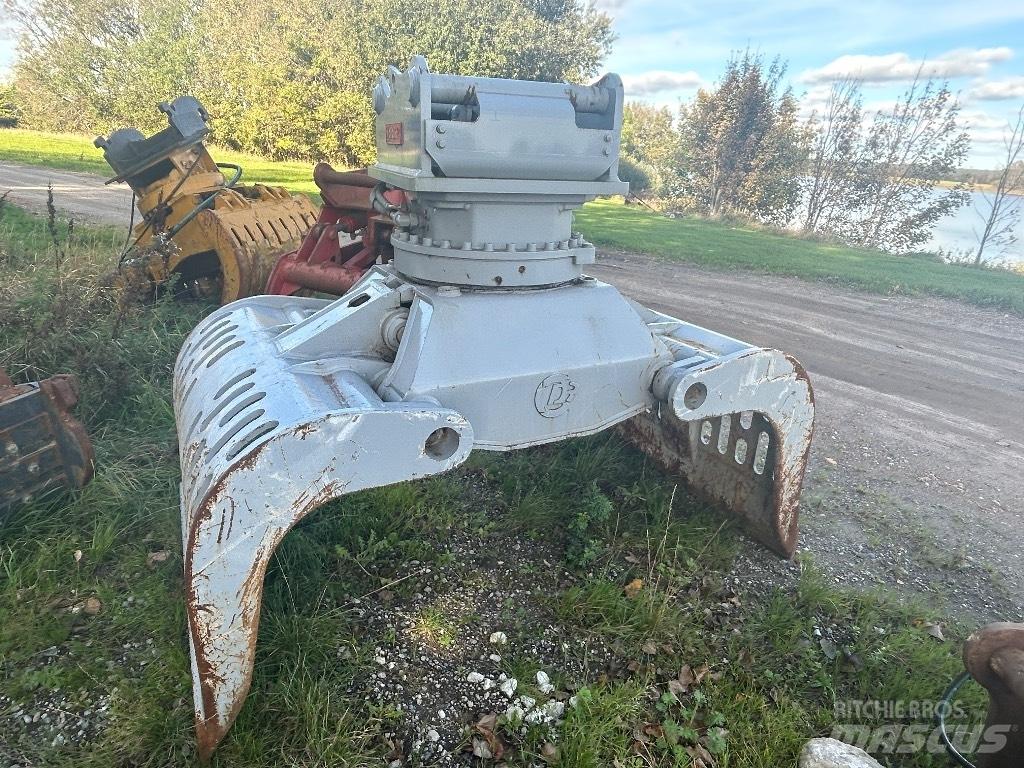 Demarec DRG 45 Chwytaki
