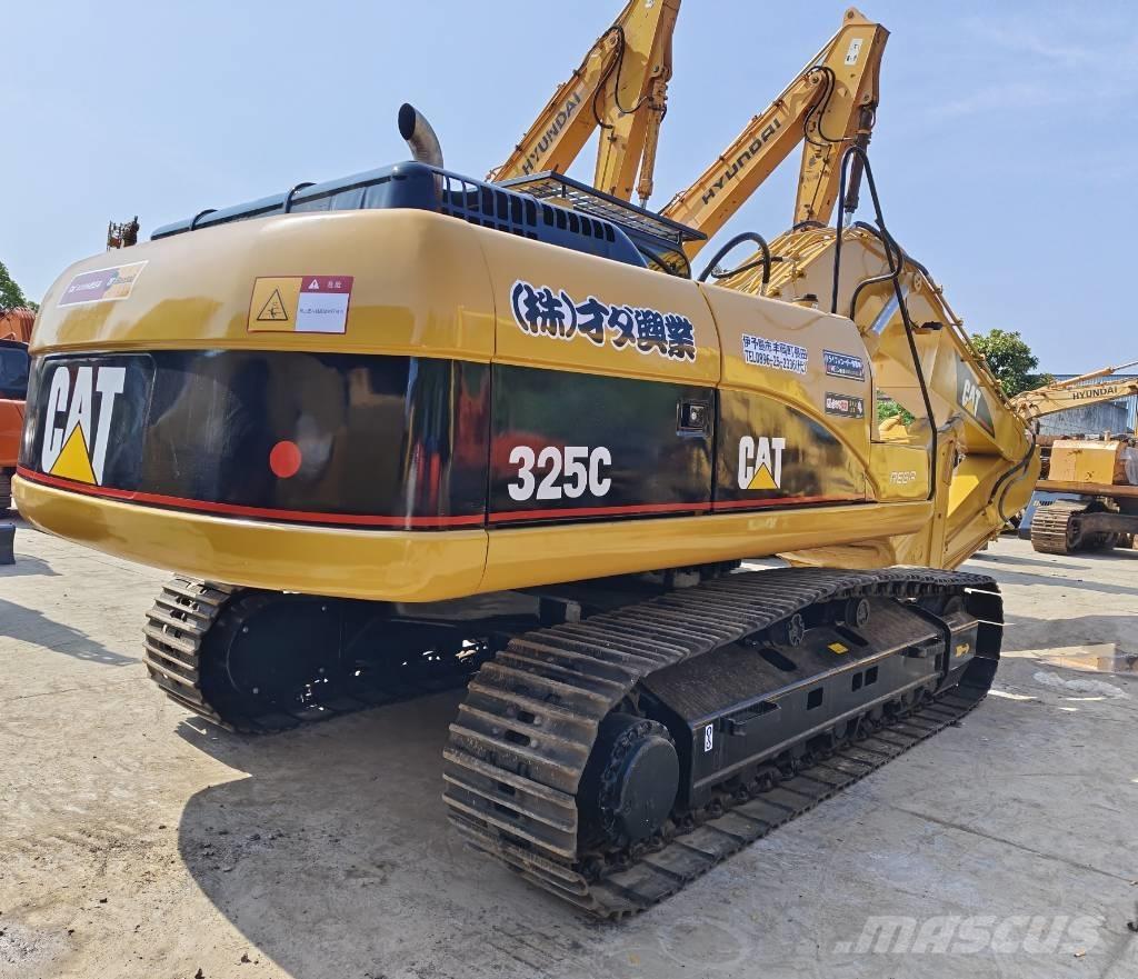 CAT 325 C Koparki gąsienicowe