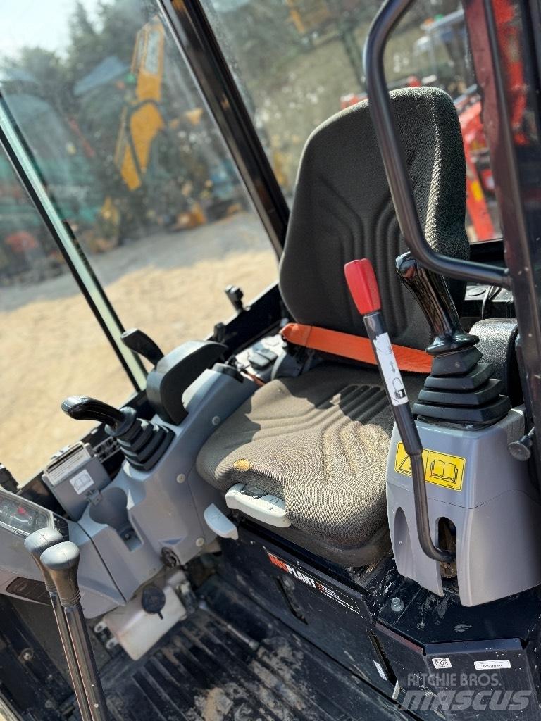 Kubota U 27-4 Minikoparki