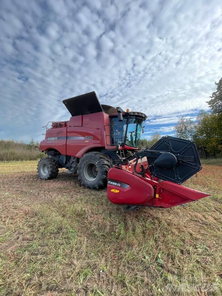 CASE AF 5140 Kombajny zbożowe