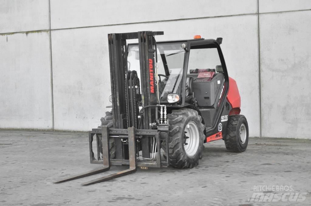 Manitou MC 30-4 Wózki Diesla