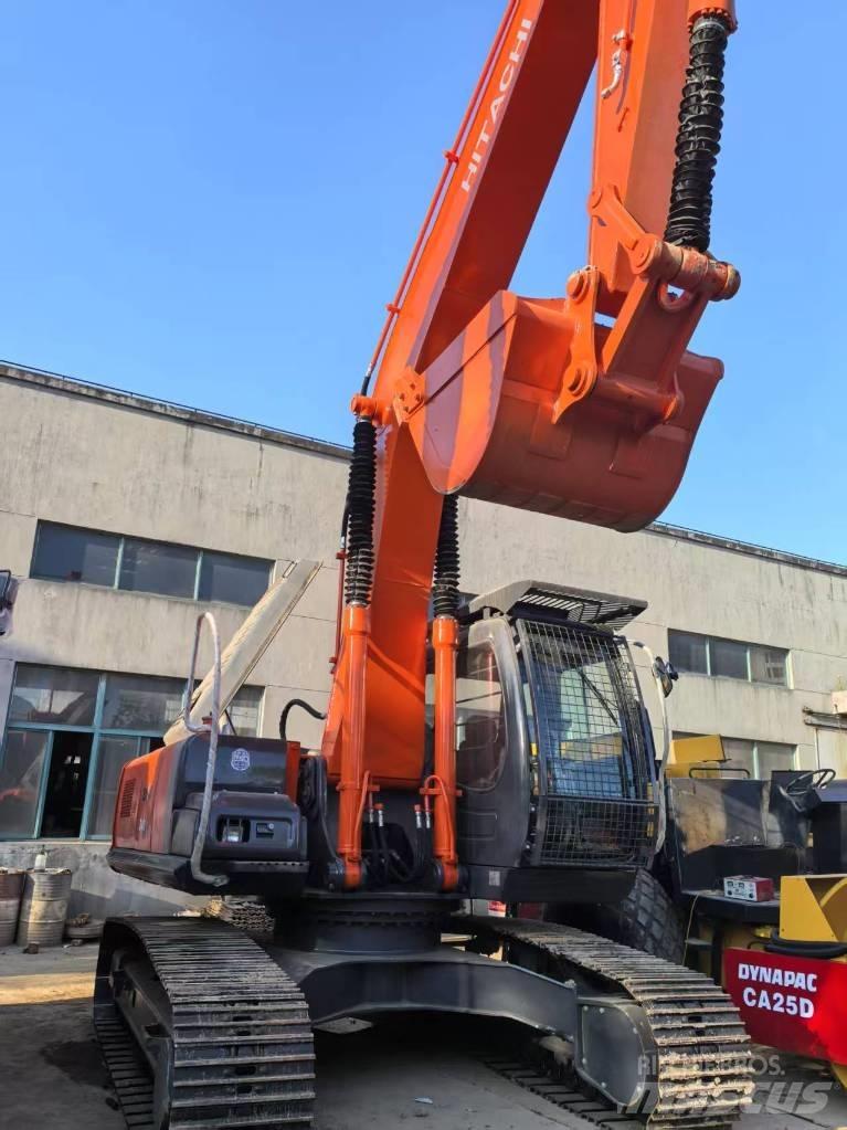 Hitachi ZX 240-3 Koparki gąsienicowe