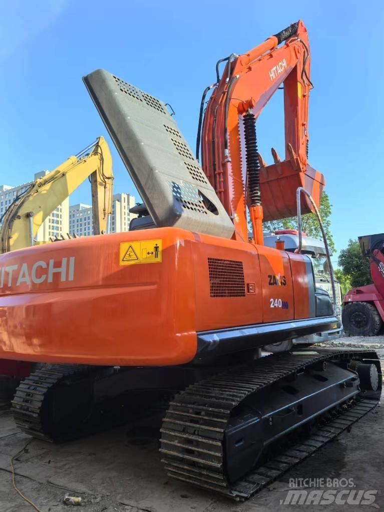 Hitachi ZX 240-3 Koparki gąsienicowe