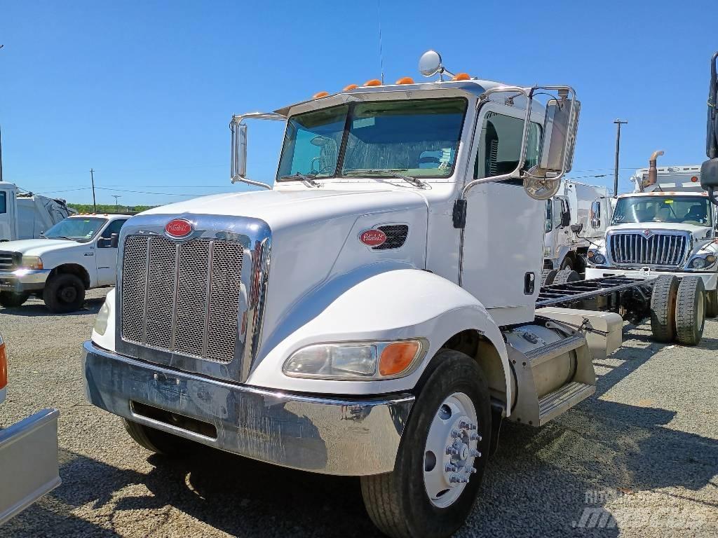 Peterbilt 335 Śmieciarki