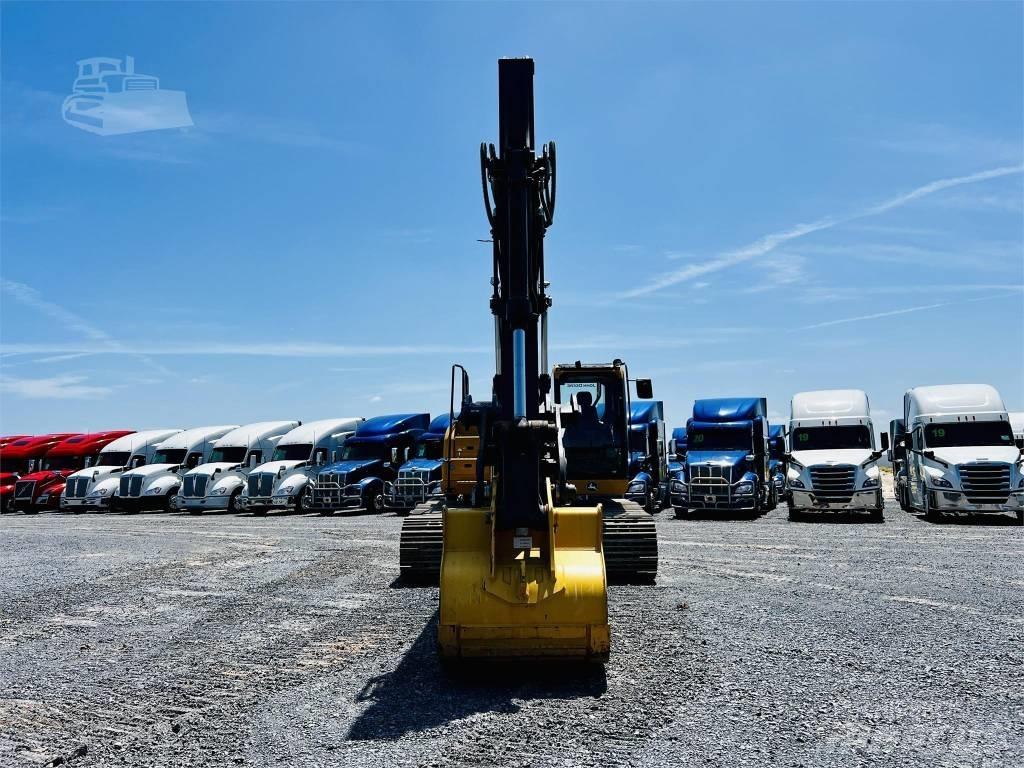 DEERE 210G LC Koparki gąsienicowe