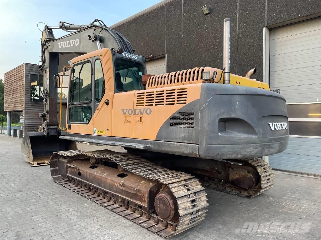 Volvo EC240B Koparki gąsienicowe