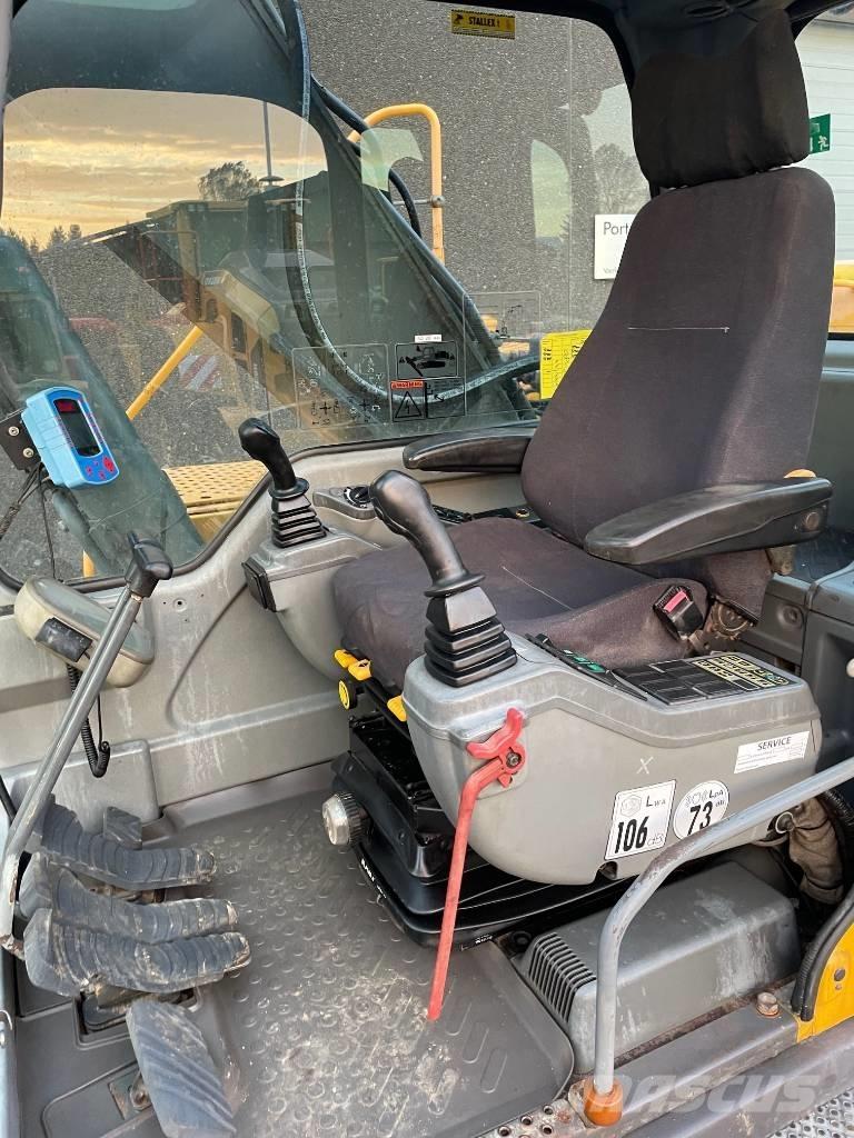 Volvo EC240B Koparki gąsienicowe