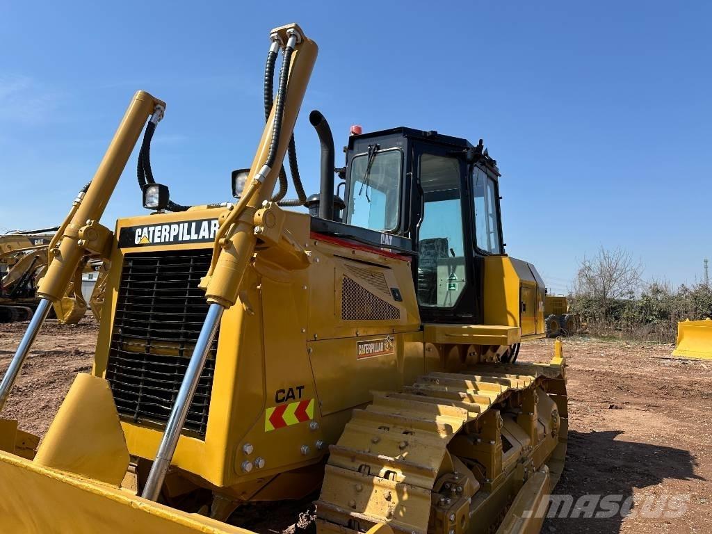 CAT D6G Spycharki gąsienicowe