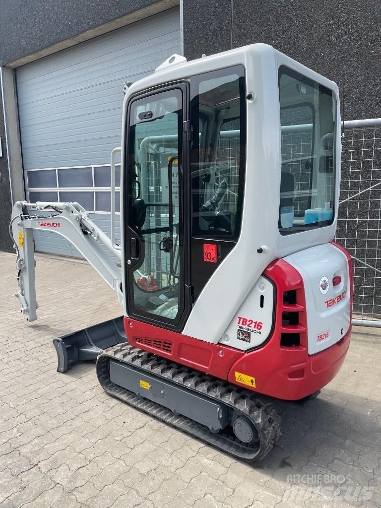 Takeuchi TB216 Minikoparki