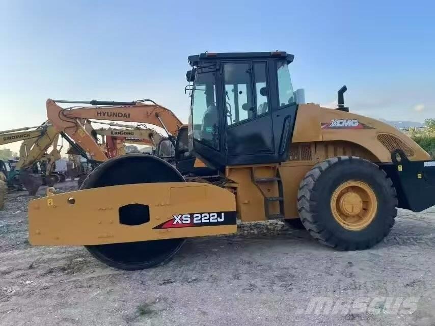 XCMG XS 222 J Walce jednobębnowe