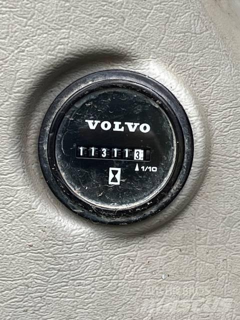 Volvo EC 220 D Koparki gąsienicowe