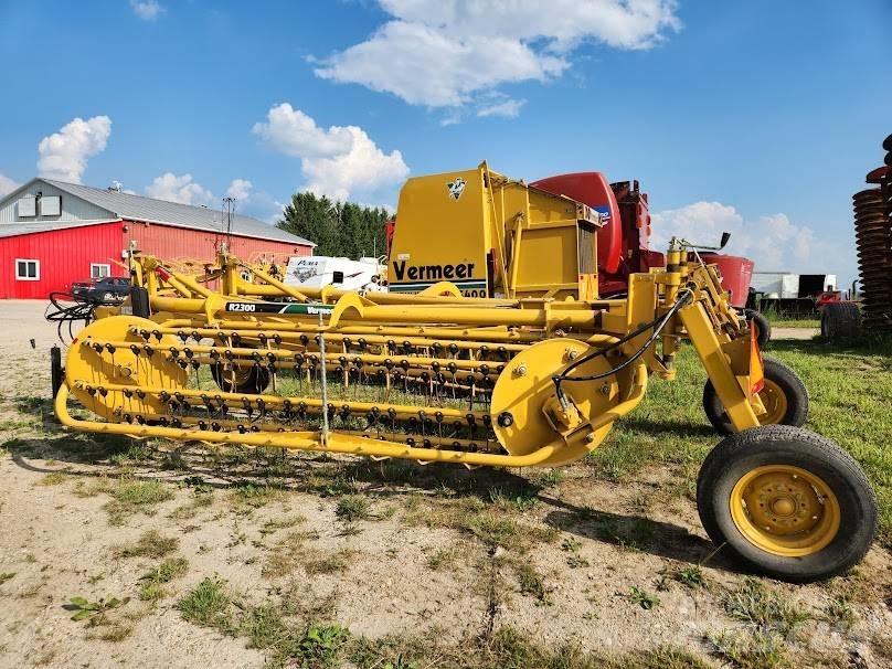 Vermeer R2300 Zgrabiarki i przetrząsacze