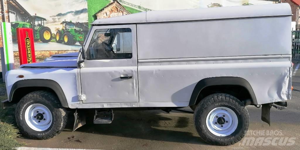 Land Rover Defender Samochody osobowe