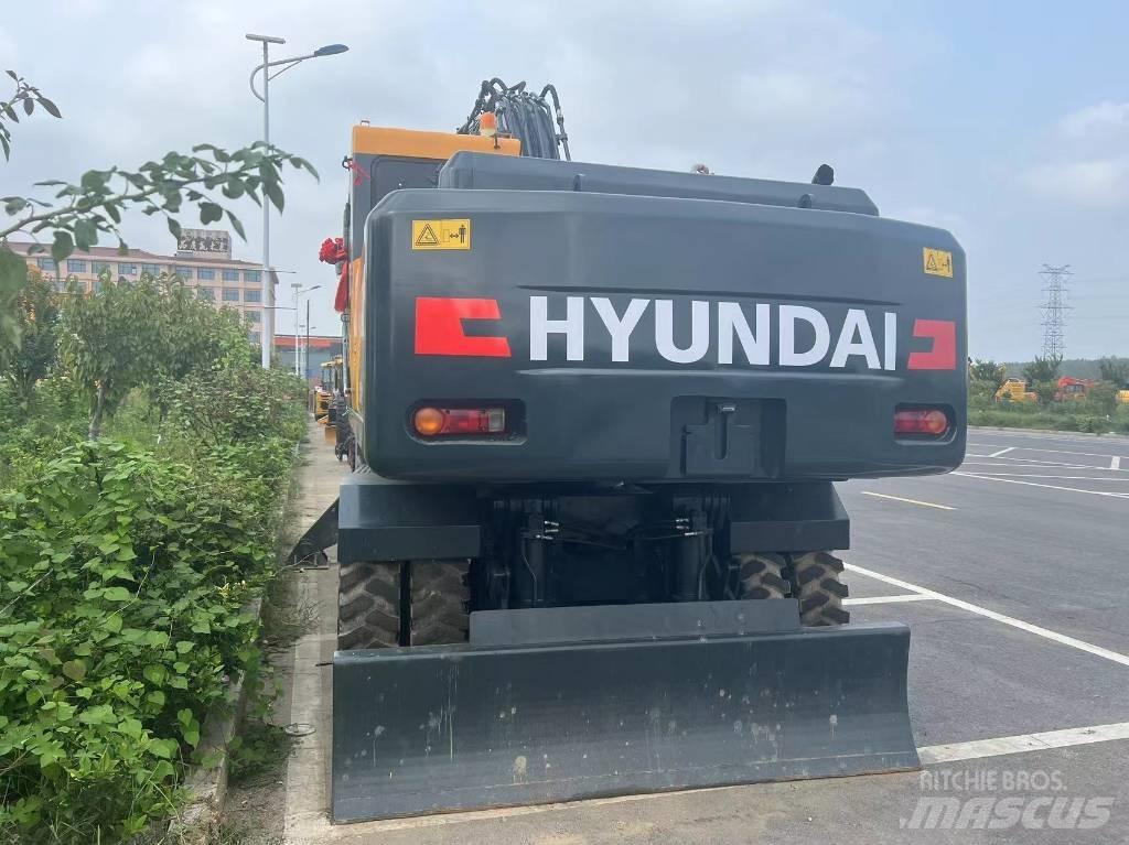 Hyundai 210WVS Koparki kołowe