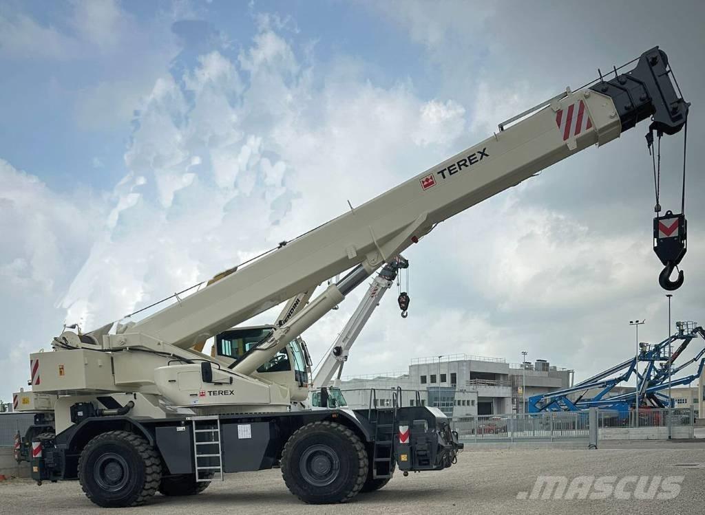 Terex Quadstar 1075 Żurawie terenowe