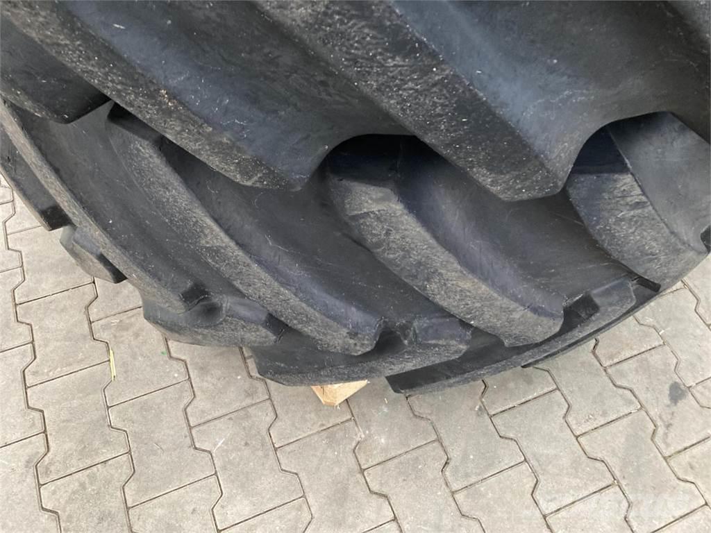 Starmaxx 600/70R30 Opony, koła i felgi