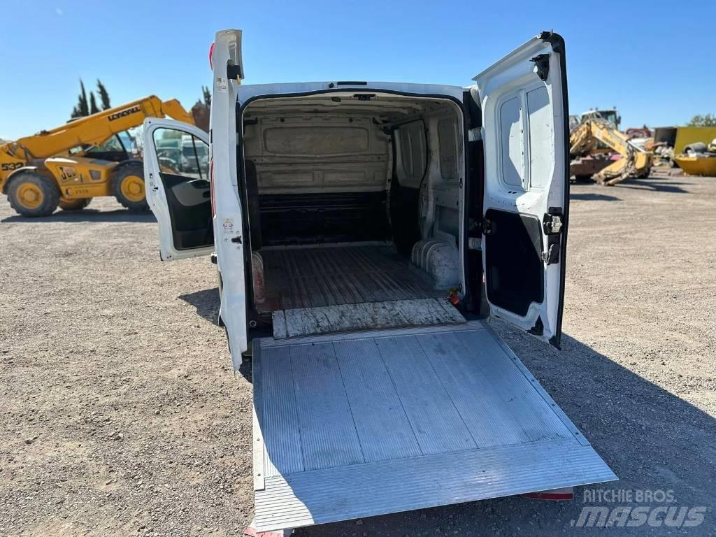 Renault Trafic Busy / Vany