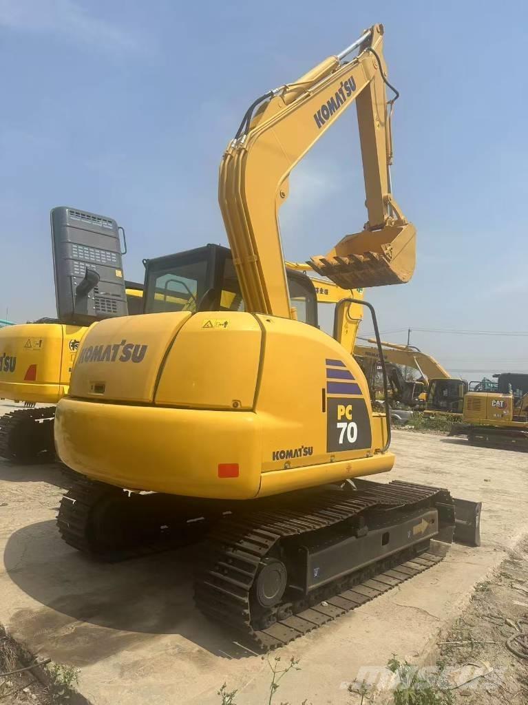 Komatsu PC 70 Koparki gąsienicowe