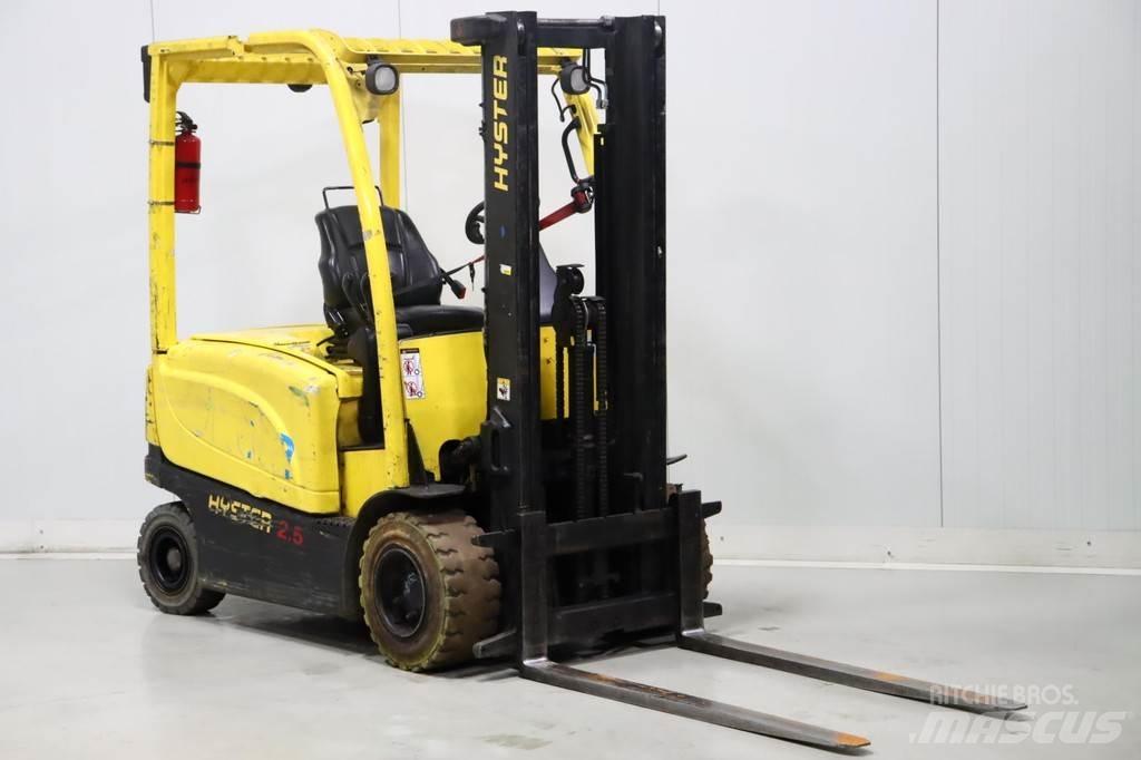 Hyster J2.5XN Wózki elektryczne