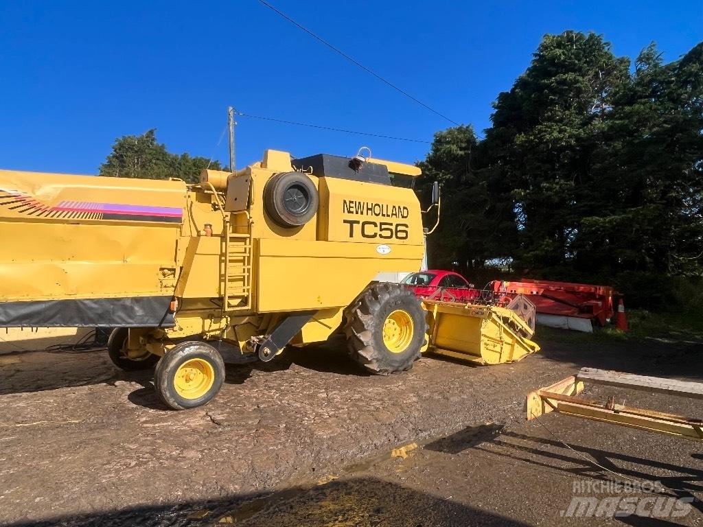 New Holland Tc56h Kombajny zbożowe