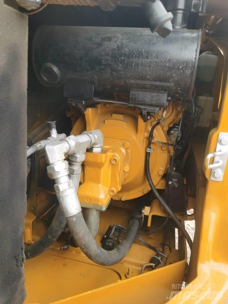 CAT 308 E 2 Koparki gąsienicowe
