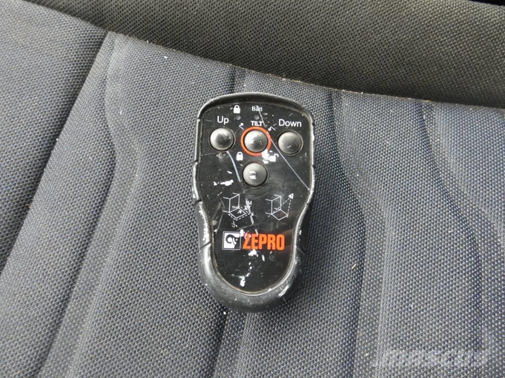 Iveco 70C 21 Samochody ciężarowe ze skrzynią zamkniętą