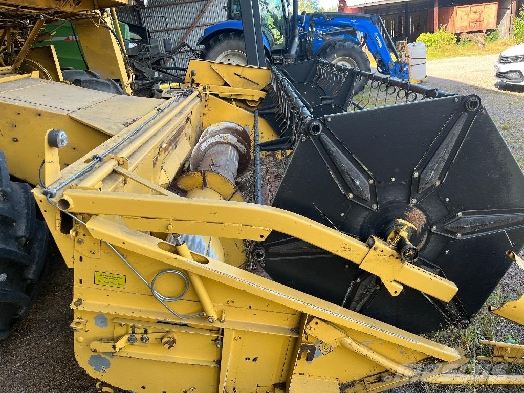 New Holland 8030 Kombajny zbożowe