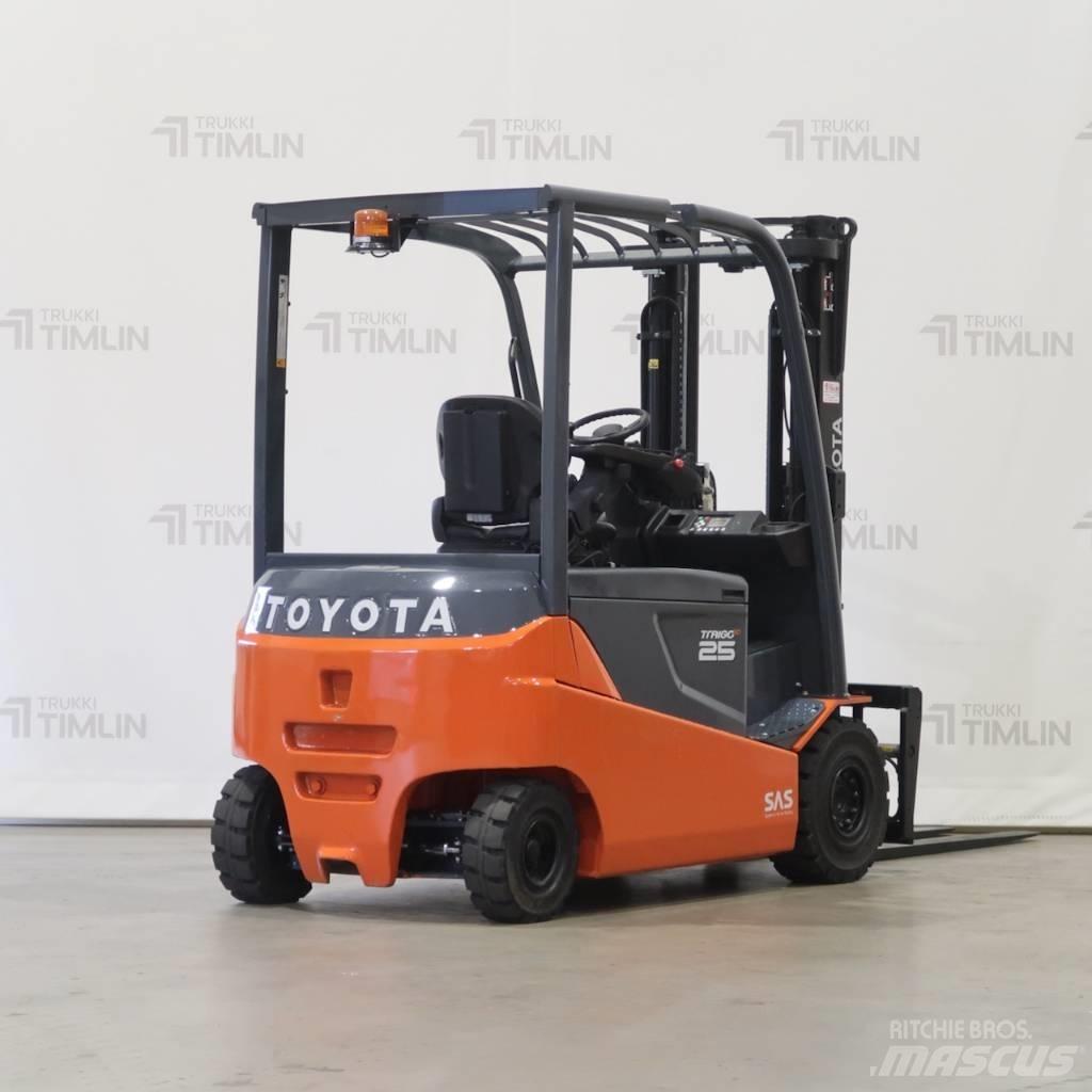 Toyota 8FBMT25 Wózki elektryczne