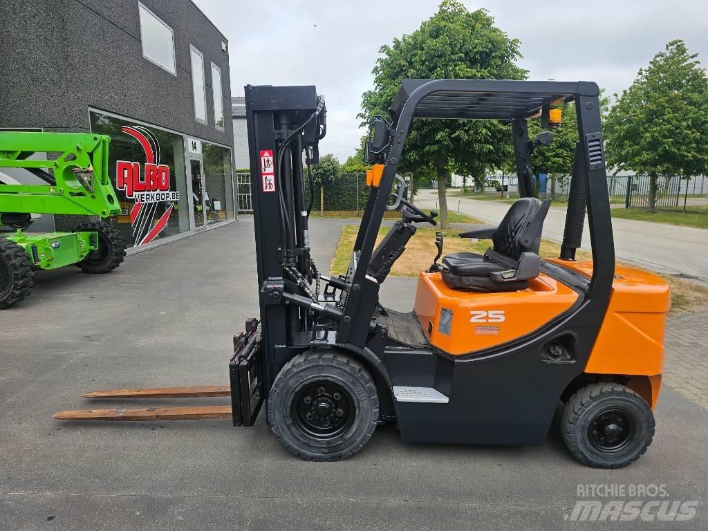 Doosan D 25 G Wózki Diesla