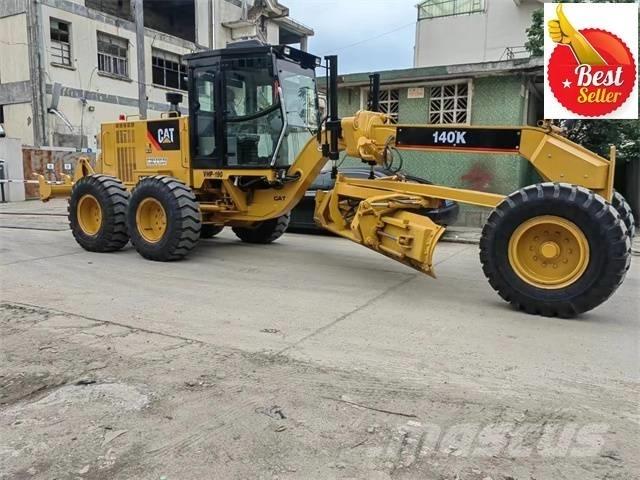 CAT 140 K Równiarki
