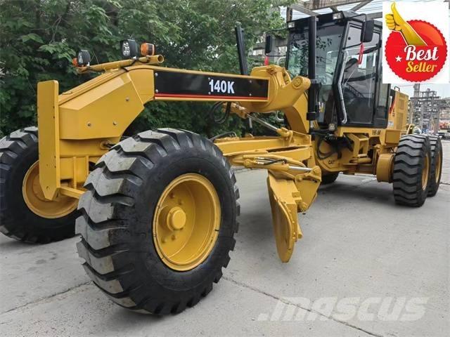 CAT 140 K Równiarki