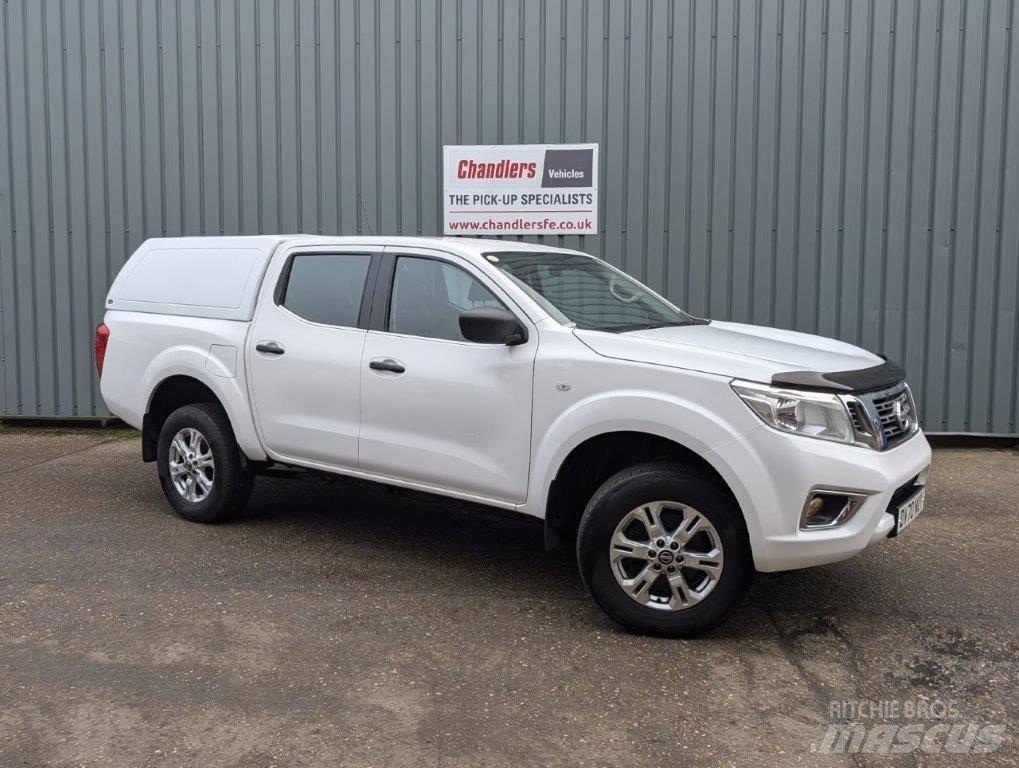 Nissan Navara Pick-upy / Pojazdy z otwieranymi burtami