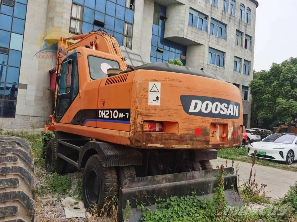 Doosan DH 210 W-7 Koparki kołowe