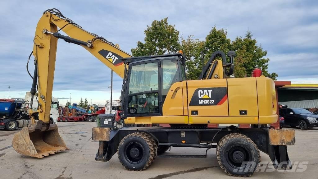 CAT MH 3022 Koparki przeładunkowe