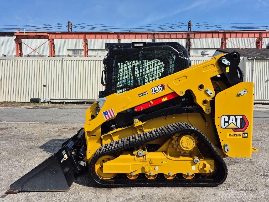 CAT 255 Ładowarki burtowe
